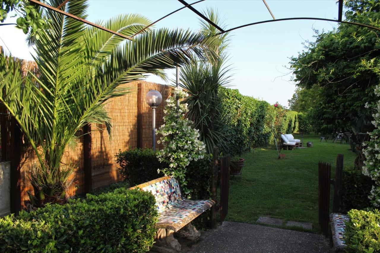 Il Giardino Degli Agrumi Казерта Экстерьер фото