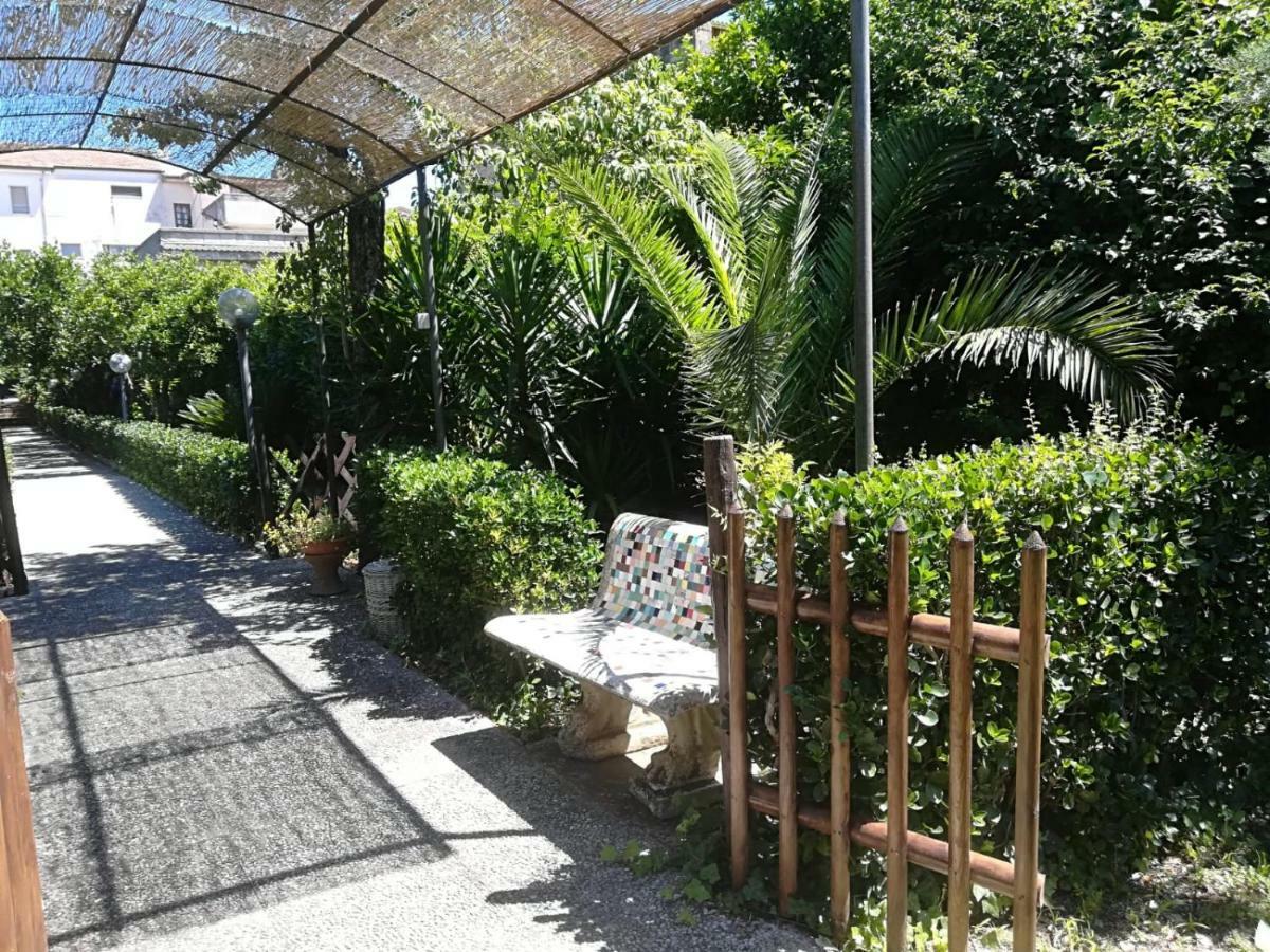 Il Giardino Degli Agrumi Казерта Экстерьер фото